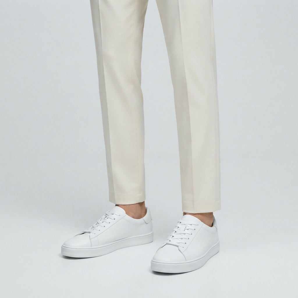 Norev Lucien casualowe sneakersy męskie – stylizacja w kolorze białym – detal